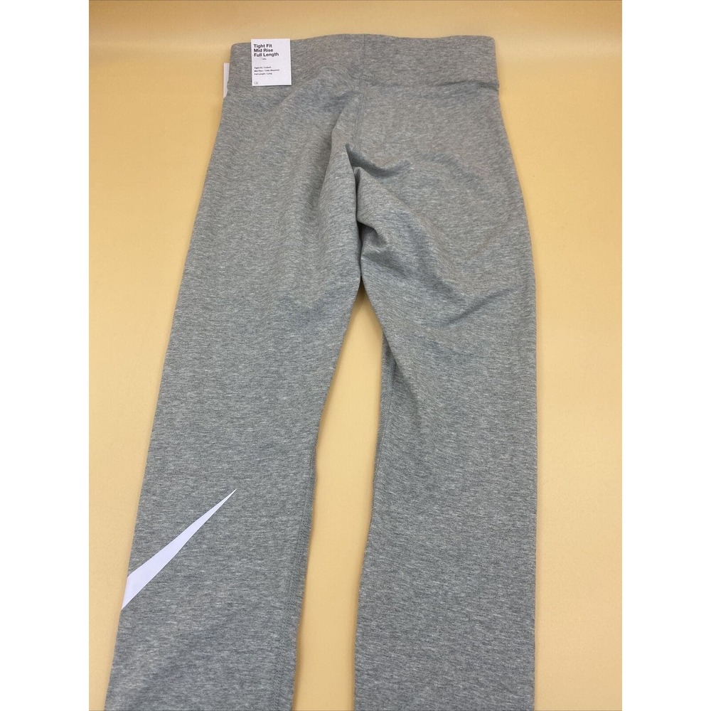Nike Sportswear Essential Women's Leggings Small in Gray CZ8530-063 NWT - Picture 5 of 6